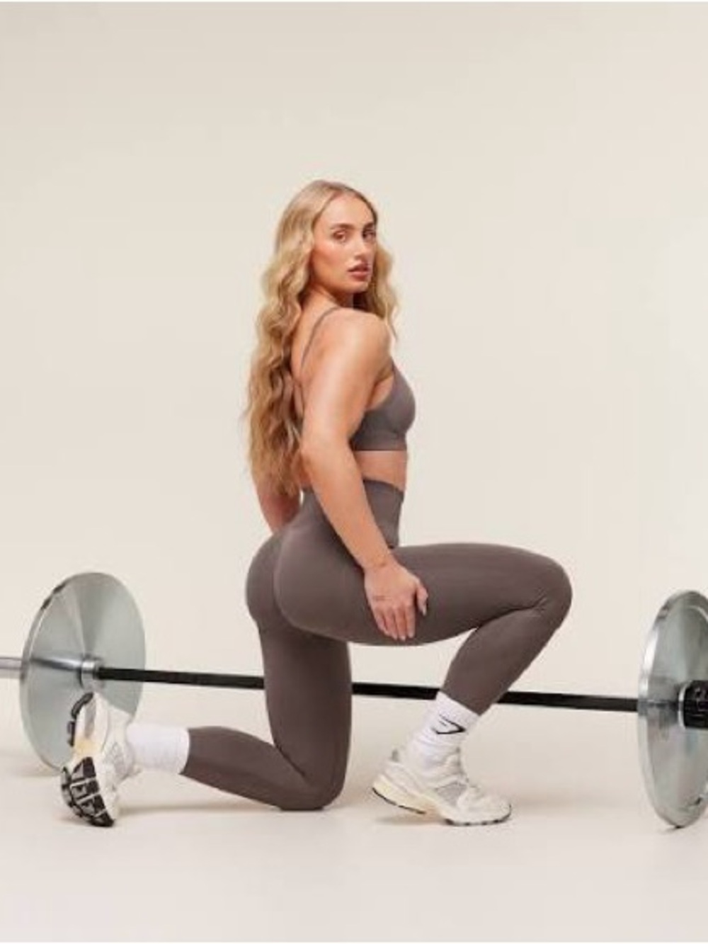 Gymshark Lift Seamless Leggings- Brown NWT - Picture 4 of 9